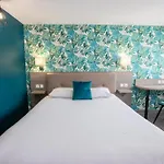 فندق Kyriad Direct