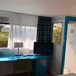 Kyriad Direct Hotel 2*