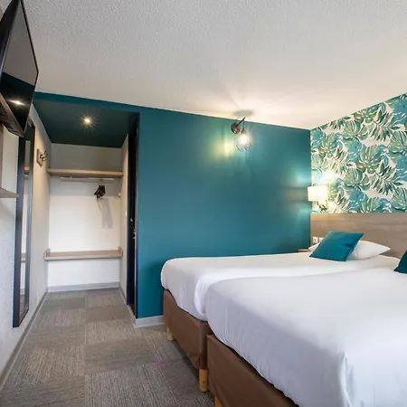 Hotel Kyriad Direct 2*