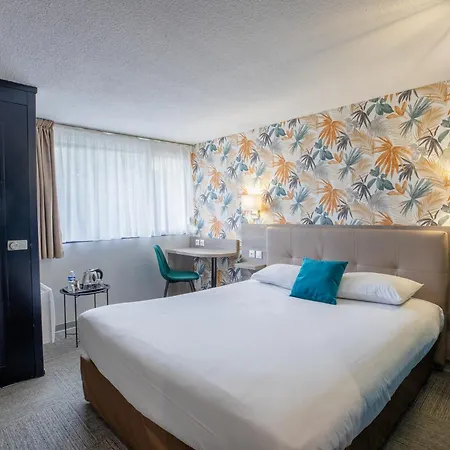 Kyriad Direct 2* Laon