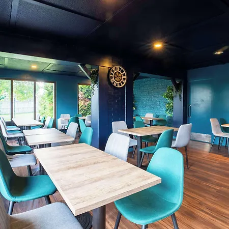 Kyriad Direct 2* Laon