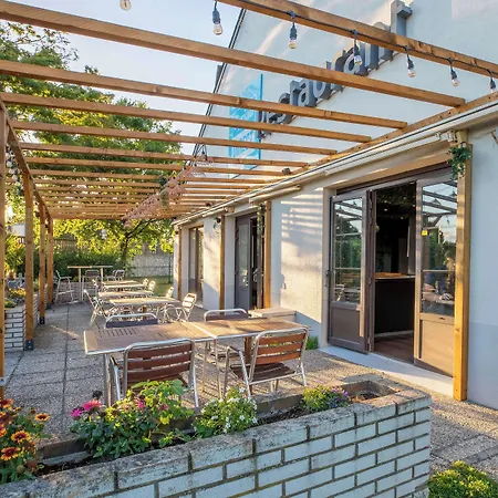 Kyriad Direct Hotel Laon