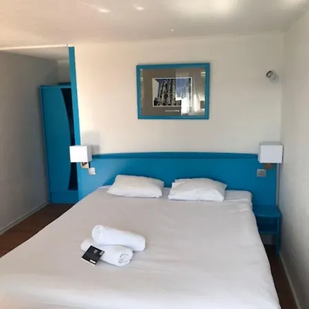 Kyriad Direct 2* Laon