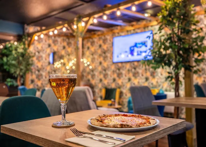 Kyriad Direct Hotel 2*