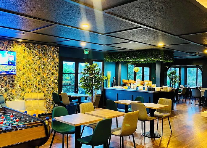 Kyriad Direct Hotel 2*