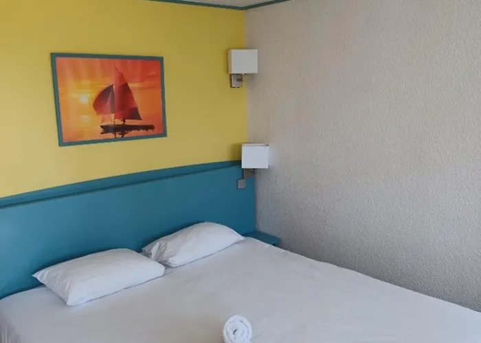 Kyriad Direct 2* Laon