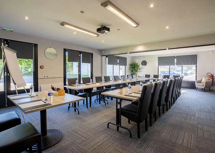 Kyriad Direct 2* Laon