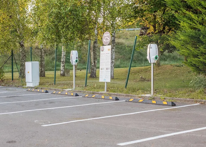 Hotel Kyriad Direct 2*